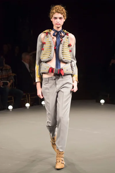 Look 6